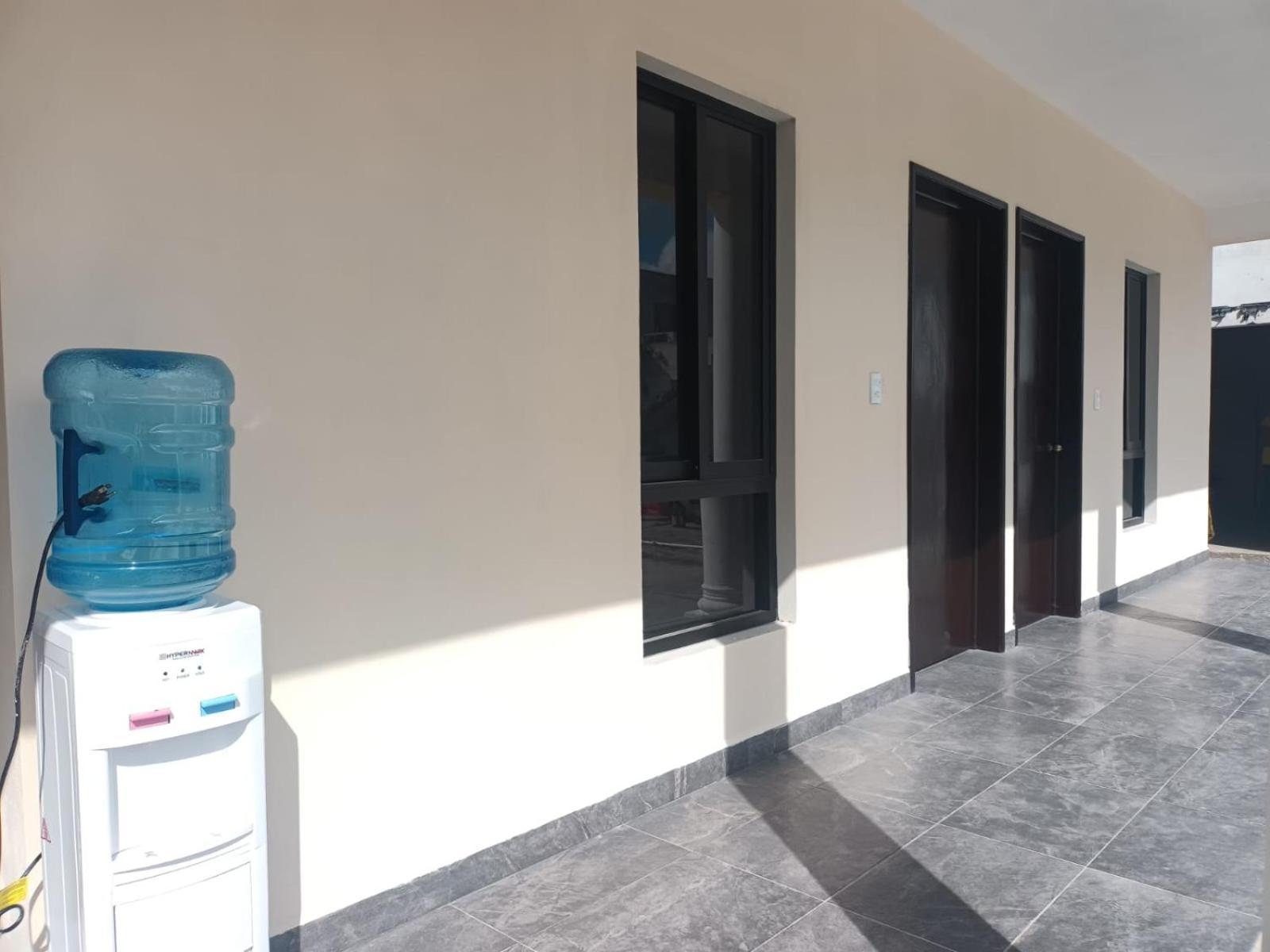 Hotel & Hostal 230 Valladolid  Buitenkant foto