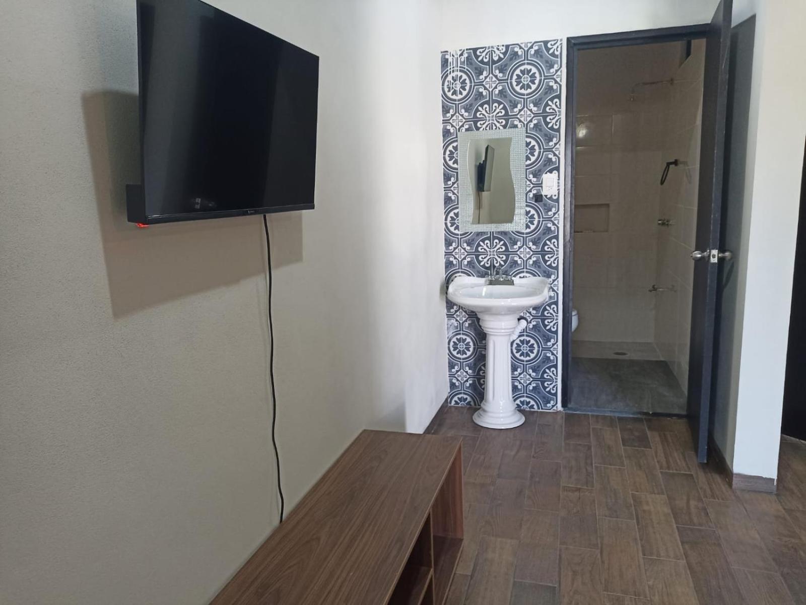 Hotel & Hostal 230 Valladolid  Buitenkant foto